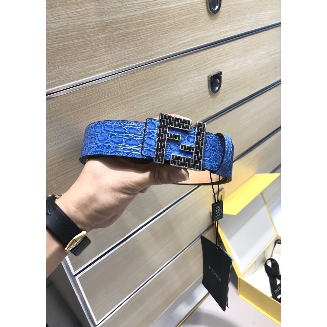 F**di belts